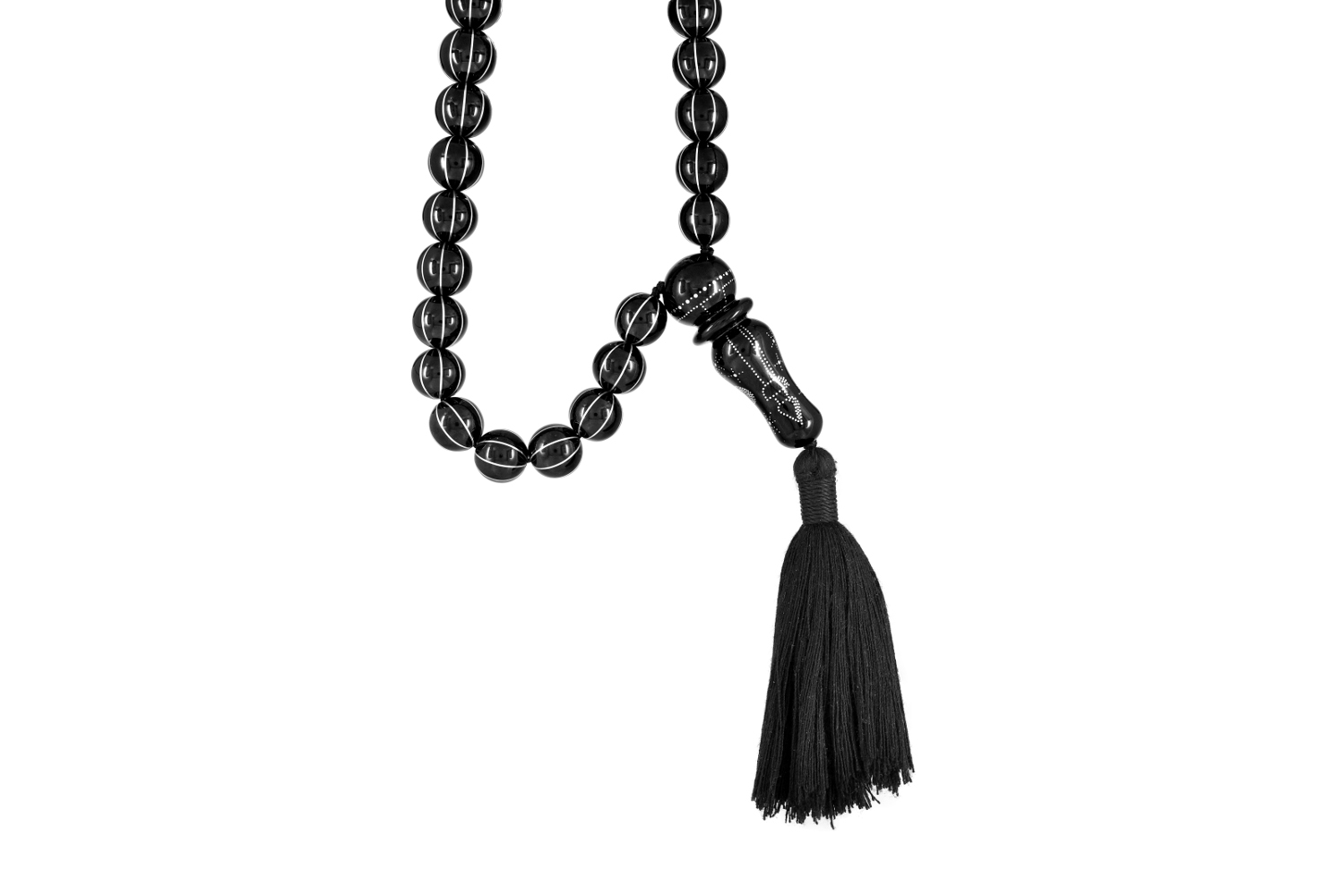 Beads of jet